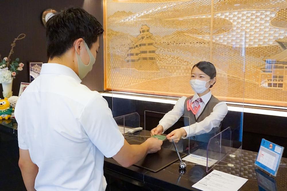 Hotel Route-Inn Niigata Kencho-Minami Exterior photo