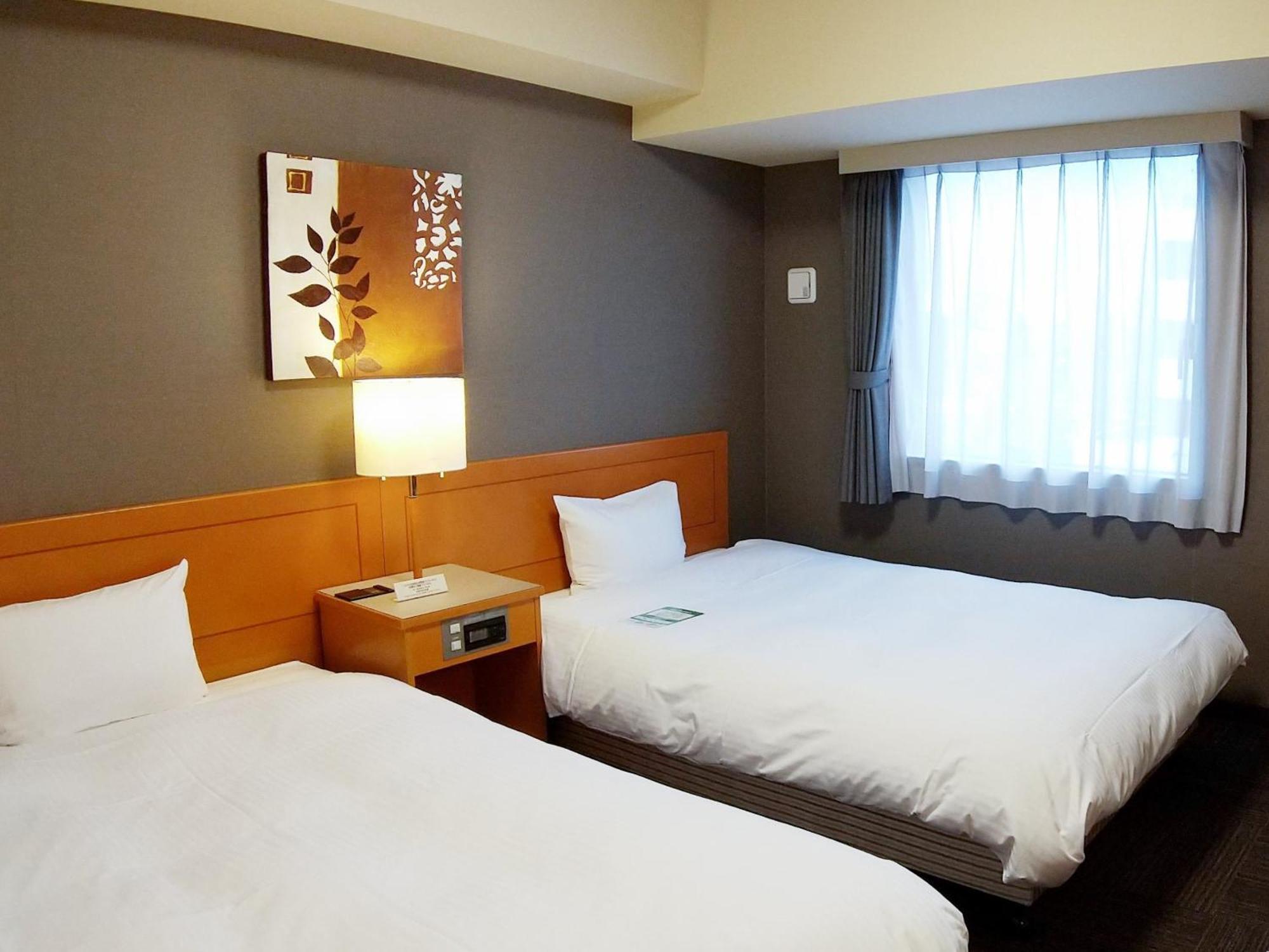 Hotel Route-Inn Niigata Kencho-Minami Exterior photo