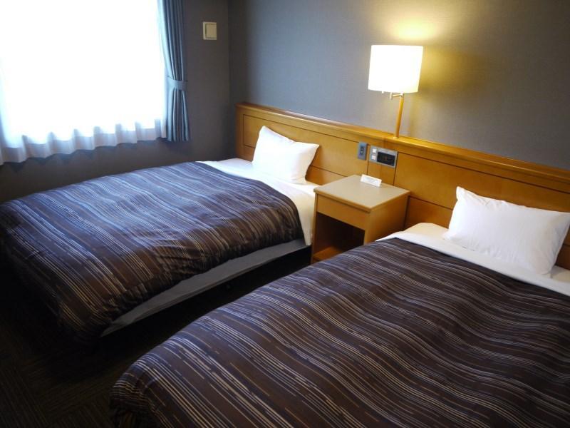 Hotel Route-Inn Niigata Kencho-Minami Exterior photo